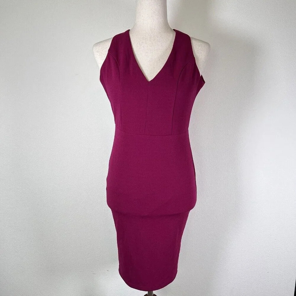 Lulus Dark Fuchsia Cocktail Dress Size Small Open Back‎ Mini Party Going Out